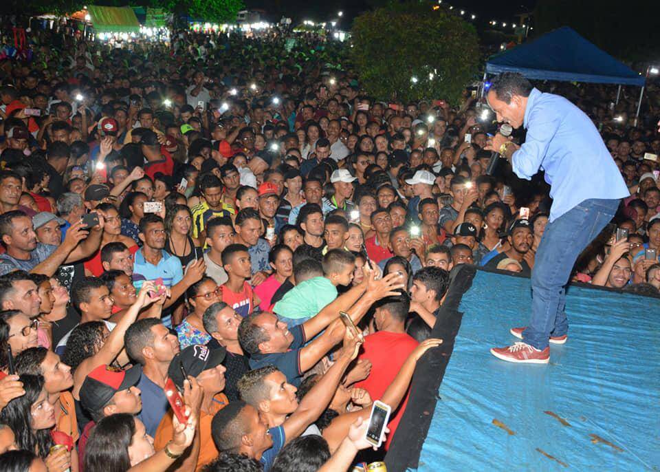 Cantor Lucas Seabra estará presente nos melhores carnavais do