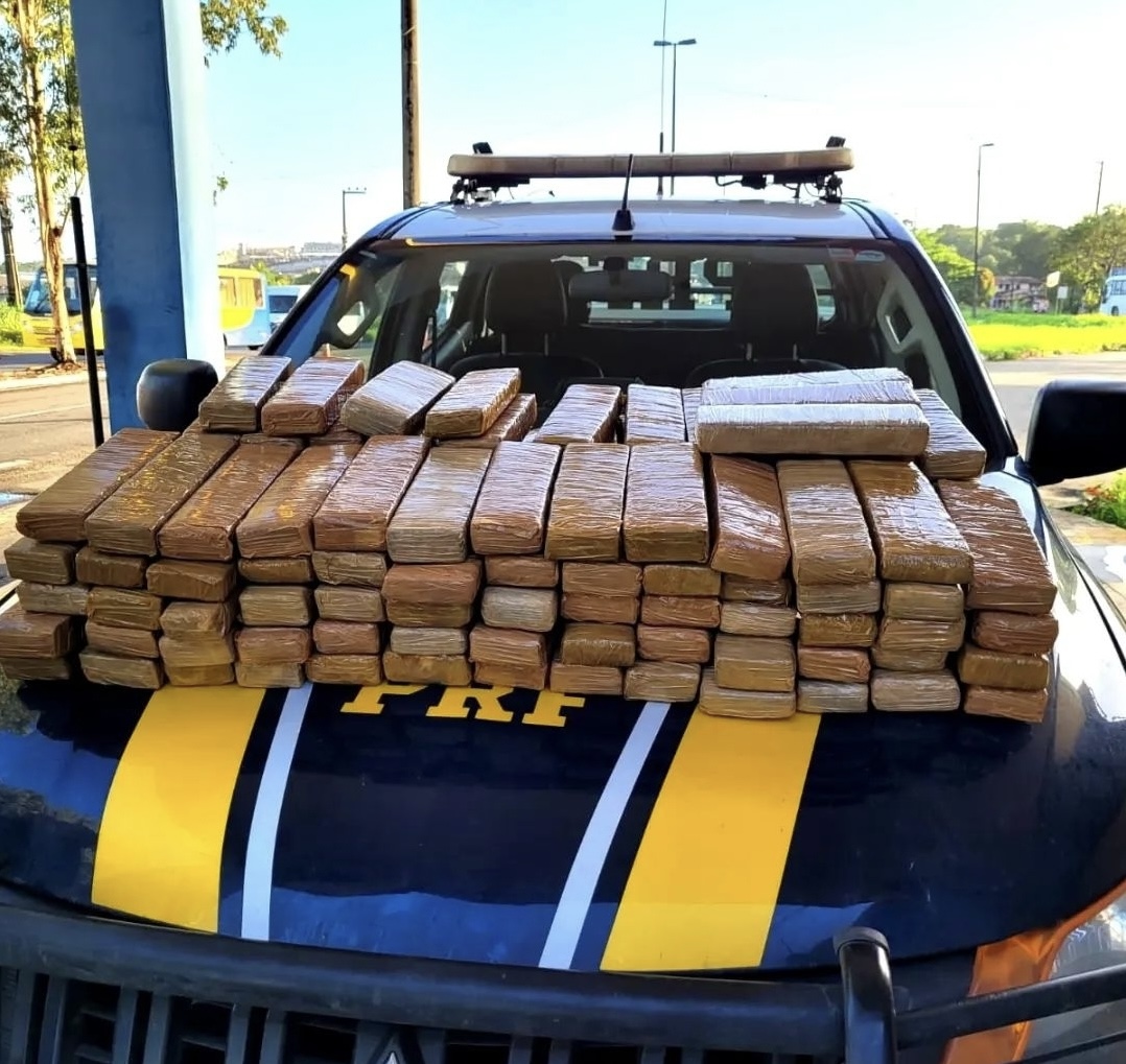 Prf Apreende 100 Kg De Maconha Em ônibus Interestadual Na Rodoviária De São Luís Enquanto Isso