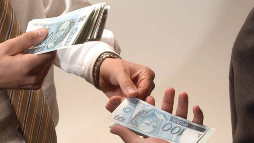 Ministério Público vai exigir que ficha-suja devolva dinheiro público usado em campanha