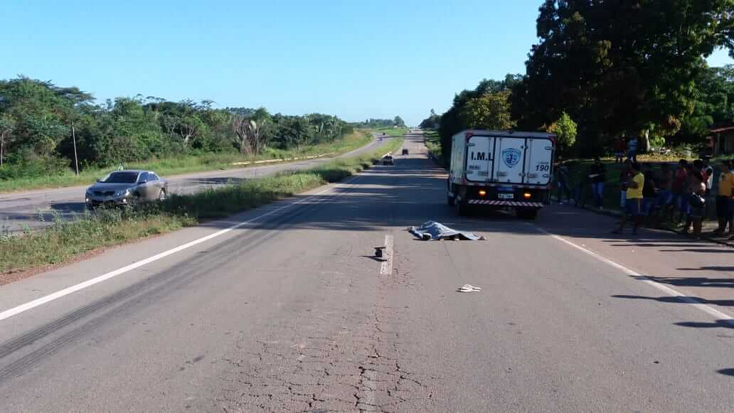 Ônibus da Guanabara atropela e mata pedestre na BR-135 em Bacabeira