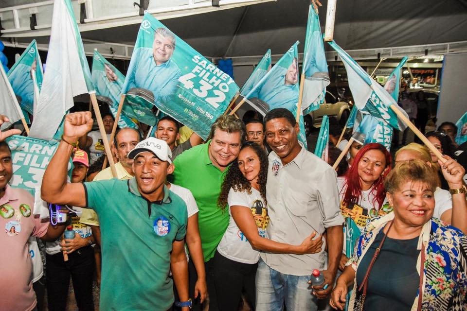 Sarney Filho participa de encontro com apoiadores, em São Luís
