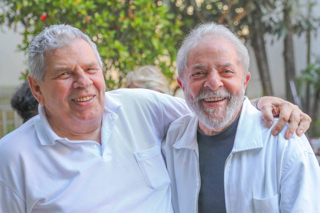 Juíza nega ida de Lula ao velório do irmão