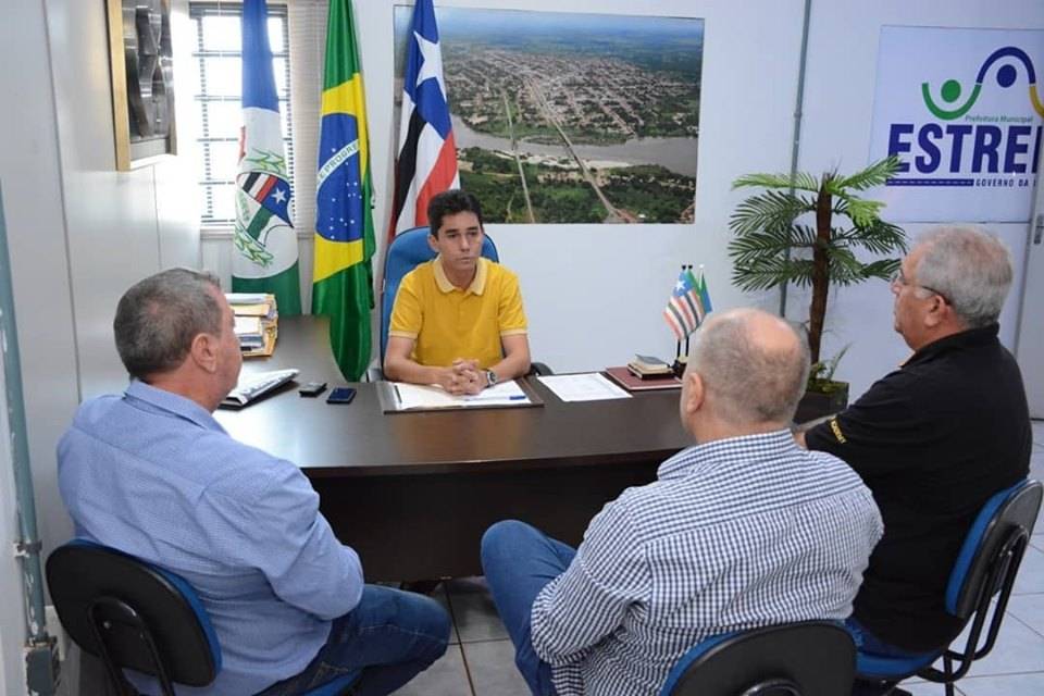 Empresa de caminhões vai se instalar em Estreito