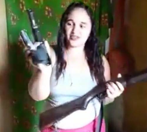 Policia prende cigana que exibiu armas de grosso calibre em vídeo no Maranhão