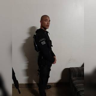 Falso policial militar é preso com arma de brinquedo na cidade de Vitória do Mearim