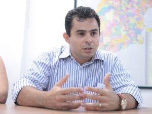 Prefeito Erik Costa é alvo de mais uma denúncia do Ministério Público envolvendo quase R$ 1 milhão de reais