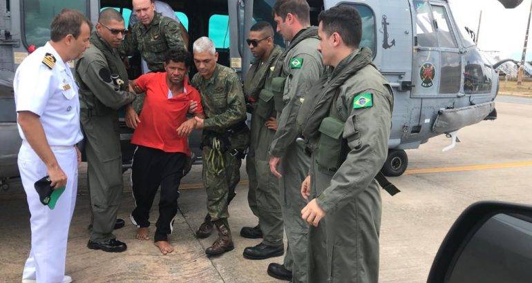 Pescador é resgatado no litoral do Maranhão após passar 20 horas no mar