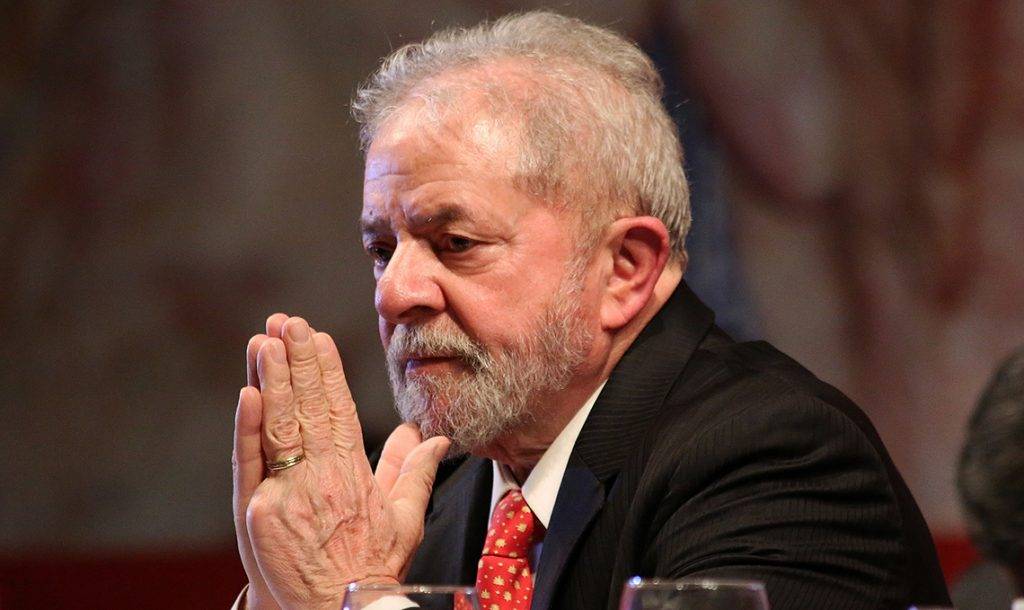 Após decisão do STF, juiz manda soltar ex-presidente Lula