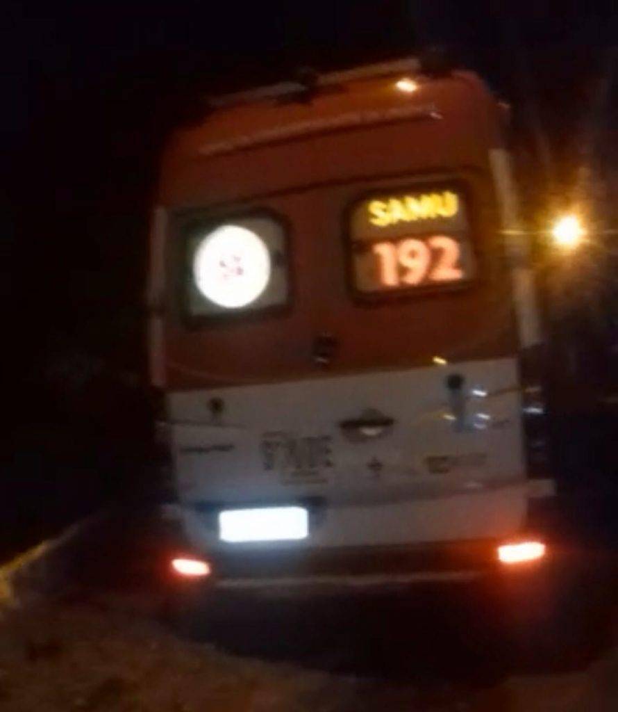 Ambulância do SAMU é usada para ir à festa em Dom Pedro (MA)