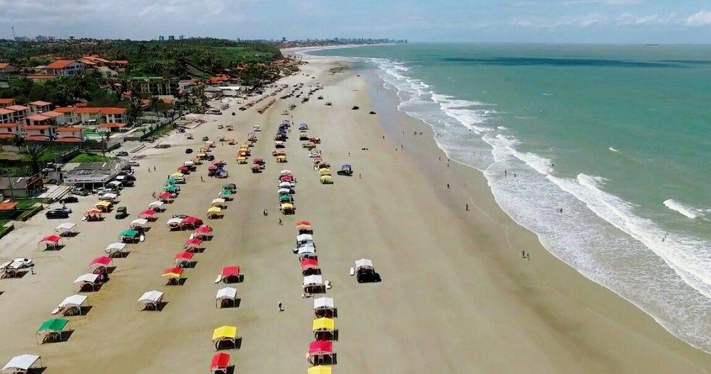 Praia do Meio é a única própria para banho neste fim de ano em São Luís