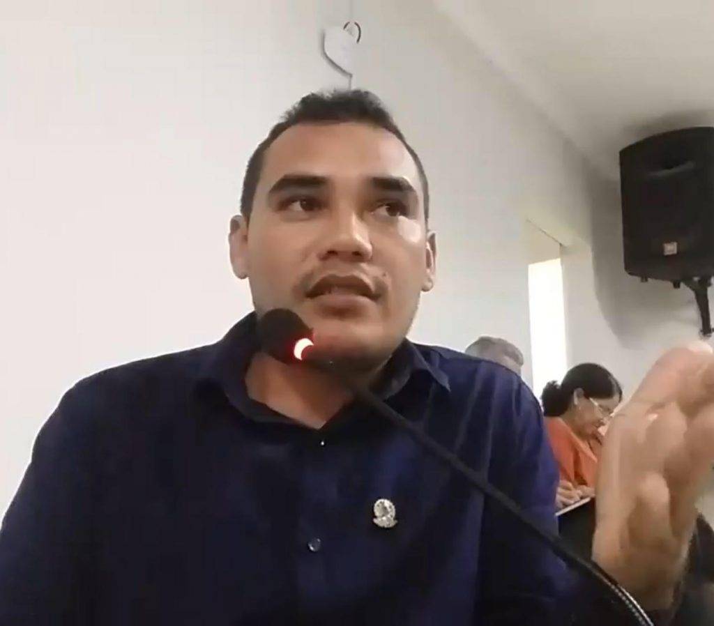 Vereador afirma inteferência de políticos para livrar ex-prefeito de condenação no MA