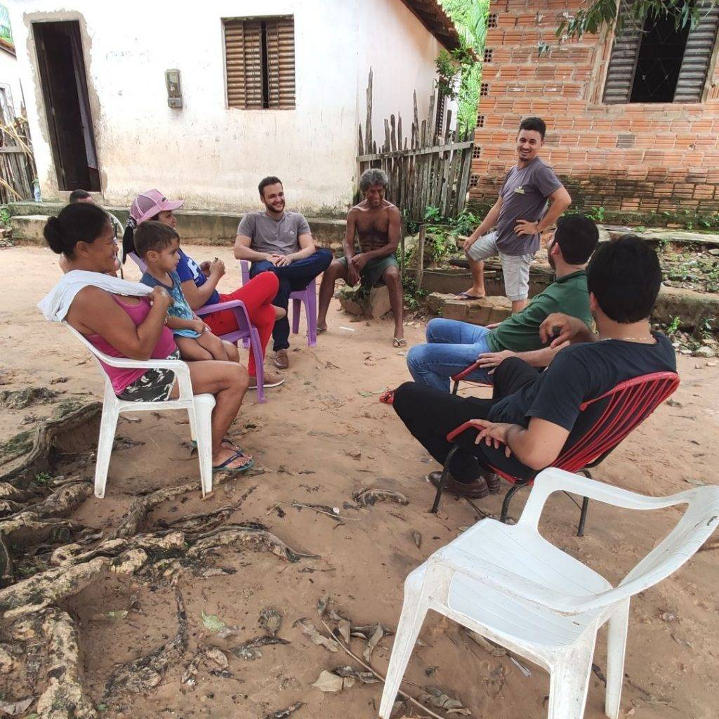 Deputado Felipe dos Pneus dialoga com moradores de comunidades da zona rural de Santa Inês