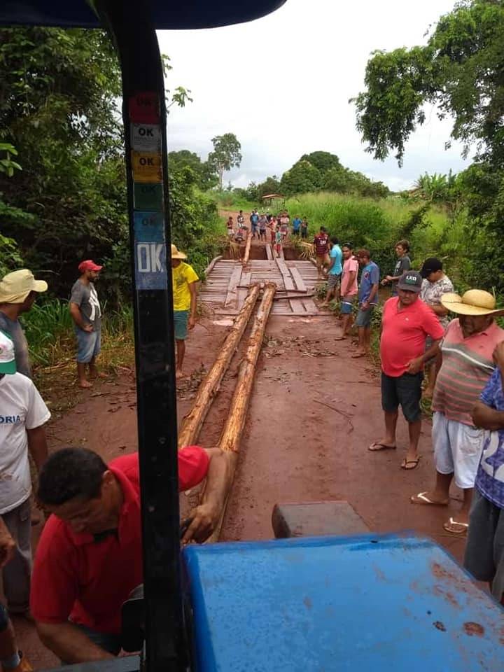 Moradores de Lajeado Novo recuperam por conta própria ponte na zona rural