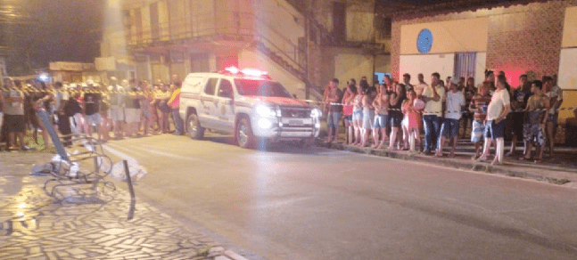 Mulher é morta com facada no pescoço durante assalto em São Luís