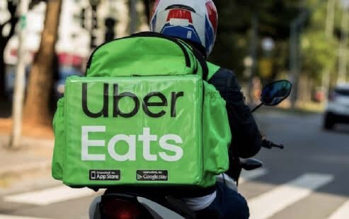 Juíza do MA faz denúncia contra Uber Eats após ser vítima de entregador