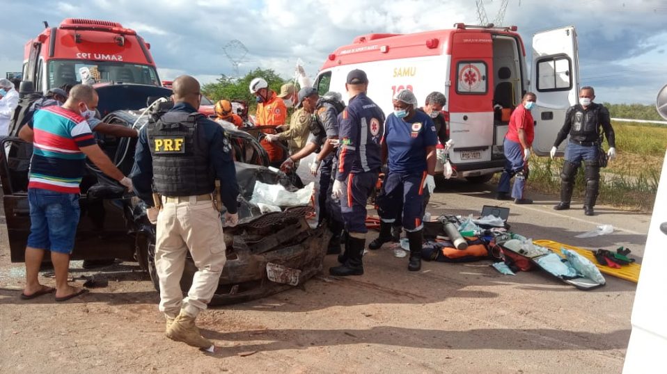 Tentativa de ultrapassagem deixa um morto e três feridos no Campo de Peris