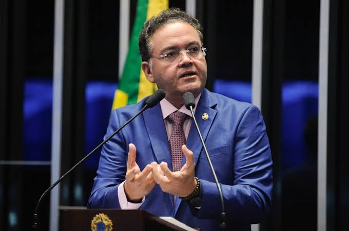 Senador Roberto Rocha diz que deve ter muita “Piranha e Baitola” na divisa do Maranhão com Piauí