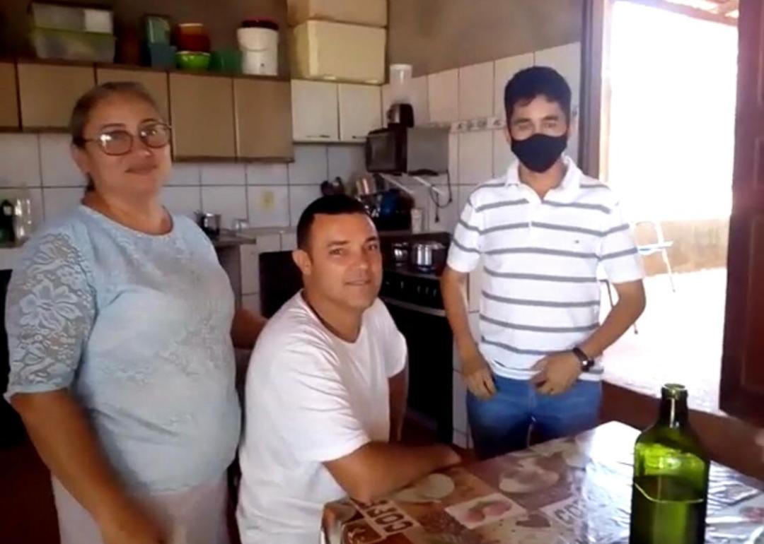 VÍDEO: Prefeito Cicin de Estreito anuncia pavimentação do bairro São João em parceria com a SINFRA