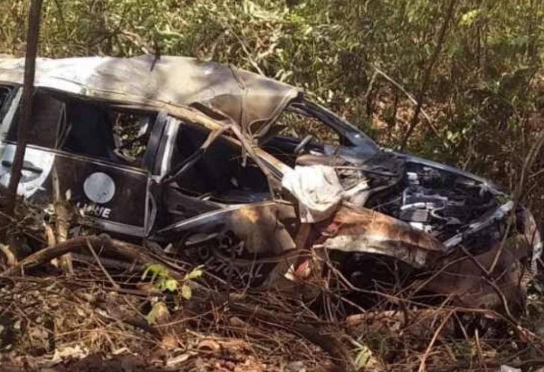 Sargento morre e cabos ficam feridos após viatura da PM capotar em Timon