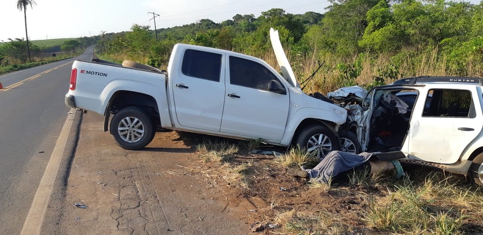 Motorista morre após colisão entre carro e caminhonete na BR-010 entre Porto Franco e Estreito