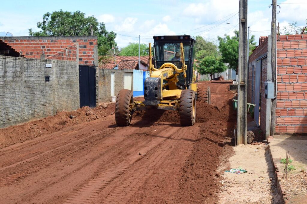 Bairro da Areia recebe início das obras para pavimentação asfáltica em Estreito