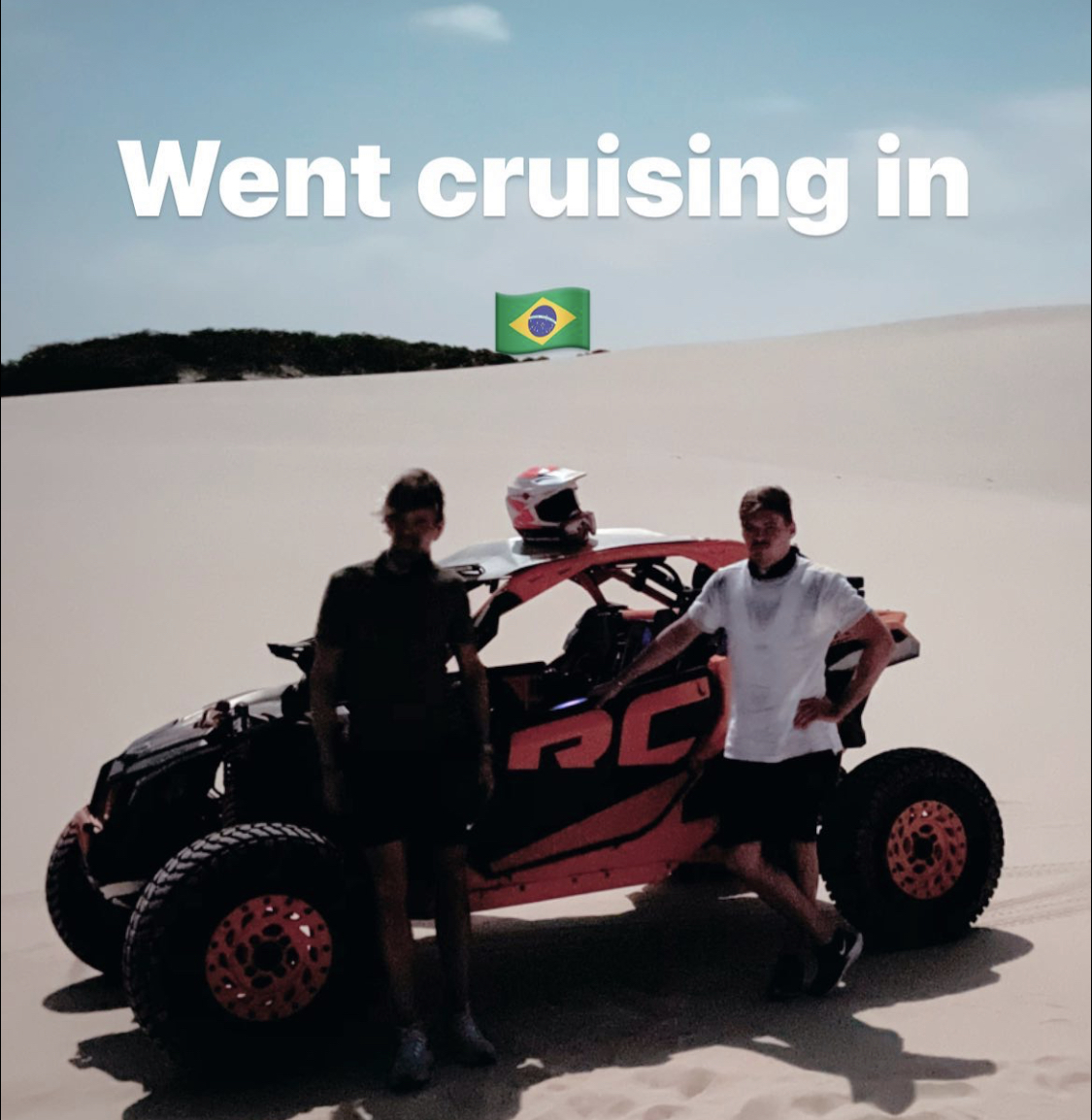 Piloto da Fórmula 1, Max Verstappen passa férias nos Lençóis Maranhenses