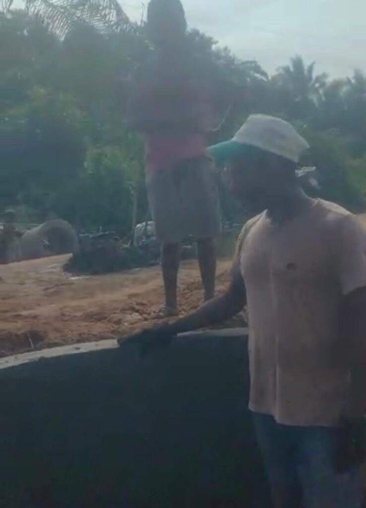 Moradores de Penalva se unem para recuperar bueiros na zona rural; veja o vídeo