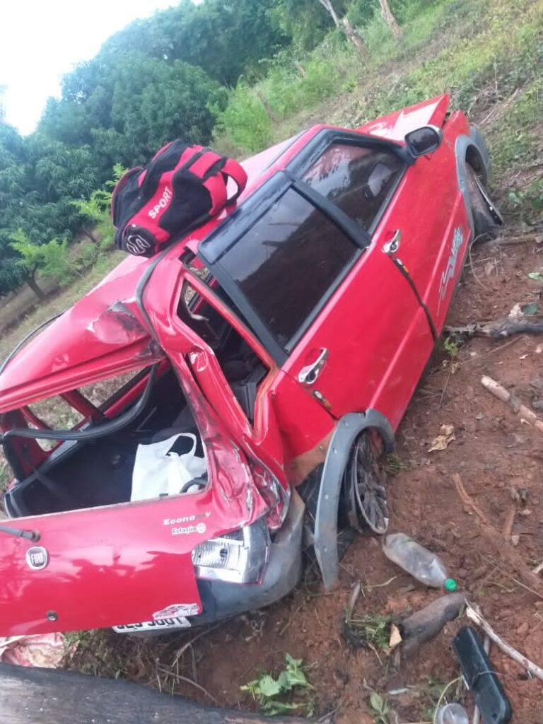 Motorista de carro roubado morre após se envolver em acidente no interior do Maranhão