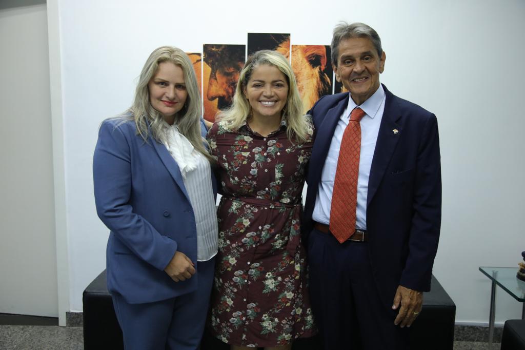 Mical Damasceno mostra prestígio e assume comando do PTB no Maranhão