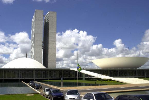 Congresso garante pagamento de recursos do Fundef para professores