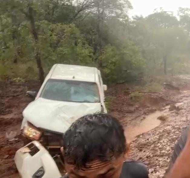 Lahesio Bonfim pré-candidato à governador sofre acidente; veja o vídeo