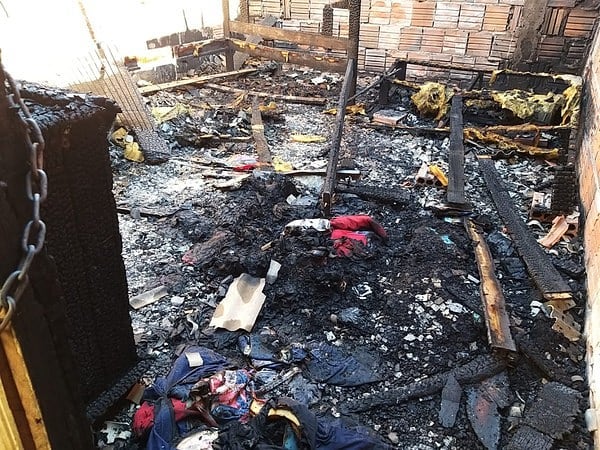 Três crianças morrem queimadas após quarto pegar fogo em Centro Novo do Maranhão