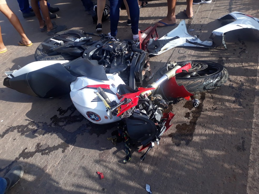 Motociclistas morrem após colisão de motos na BR-135 em São Luís