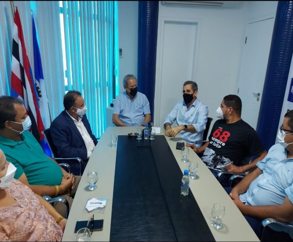Ex-ministro José Dirceu dialoga com prefeitos maranhenses sobre pautas municipalistas