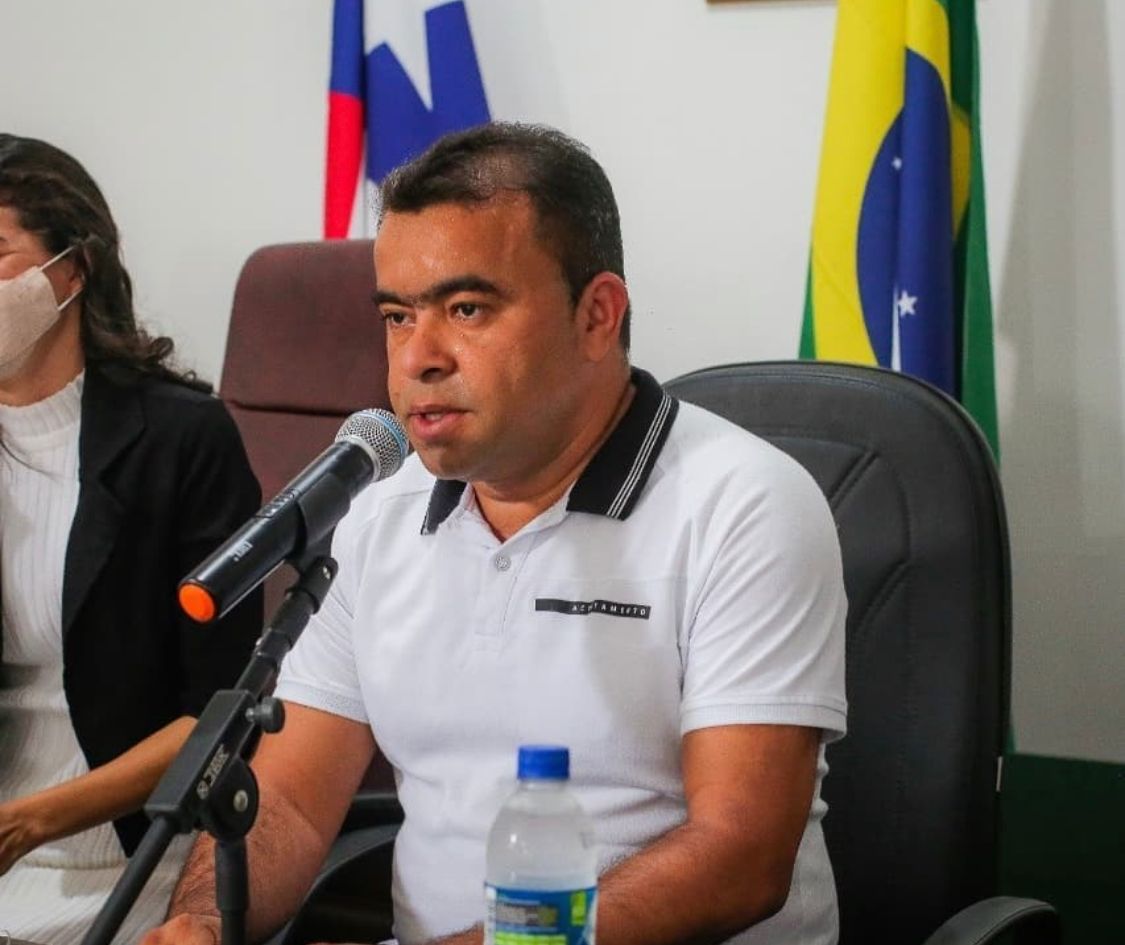 Prefeito de Campestre do Maranhão doa o próprio salário para paciente fazer cirurgia