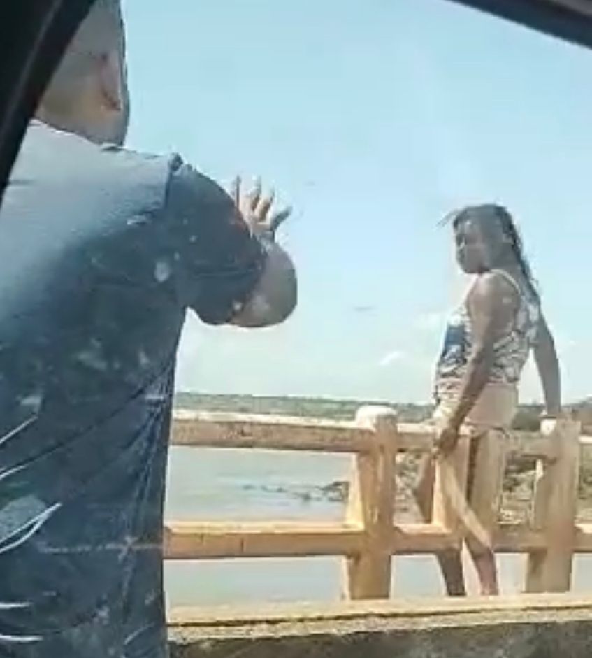 Vídeo mostra o exato momento em que mulher pula da ponte de Estreito no Rio Tocantins