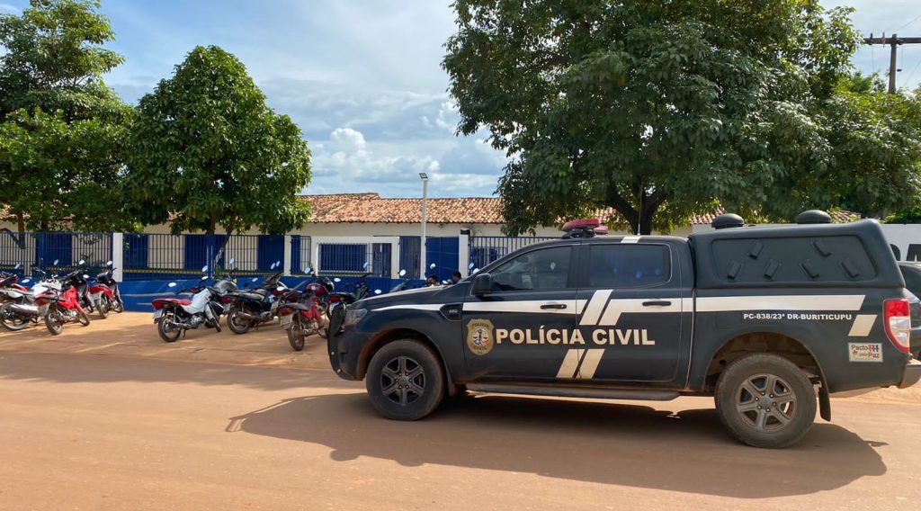 Polícia Civil prende homem que venderia por R$ 3 mil respostas da prova do Concurso Público de Buriticupu