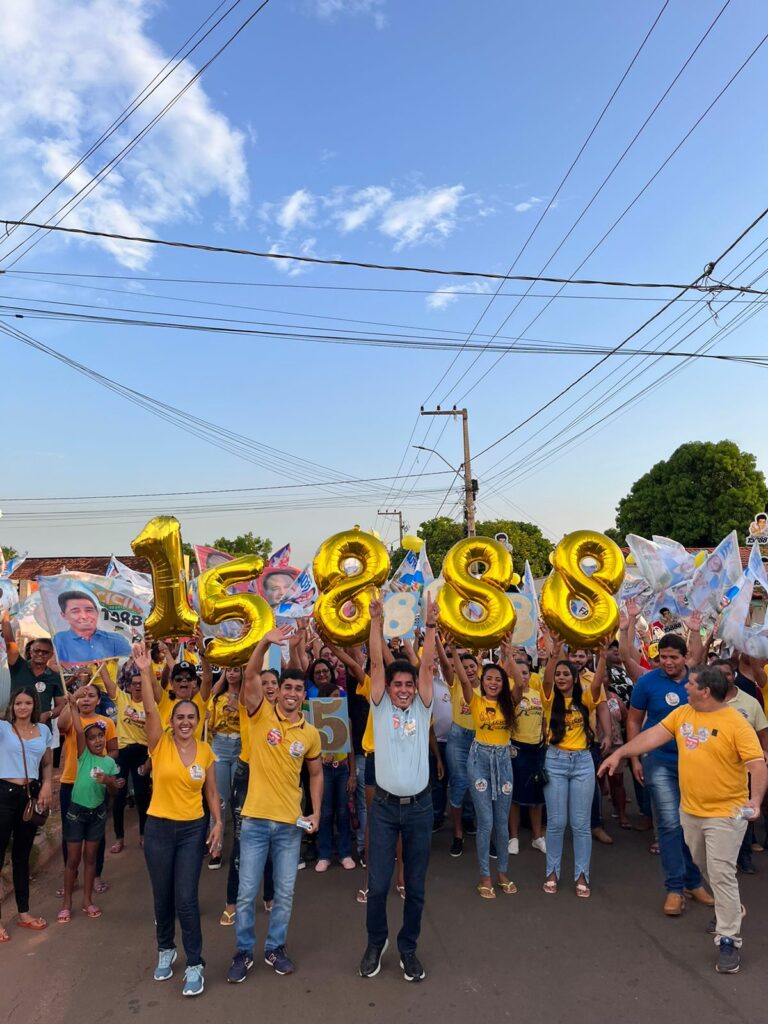 Multidão abraça candidatura de Cicin em Estreito