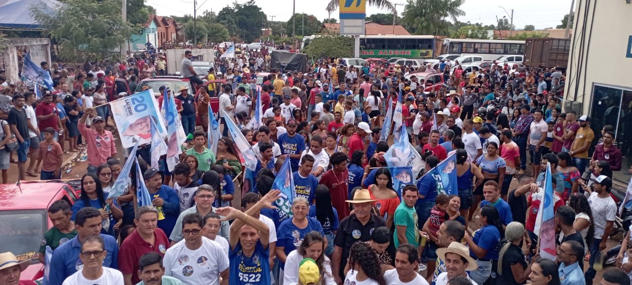 Empresário Marcos Vinícius realiza grande comício em apoio aos seus candidatos em São João do Paraíso