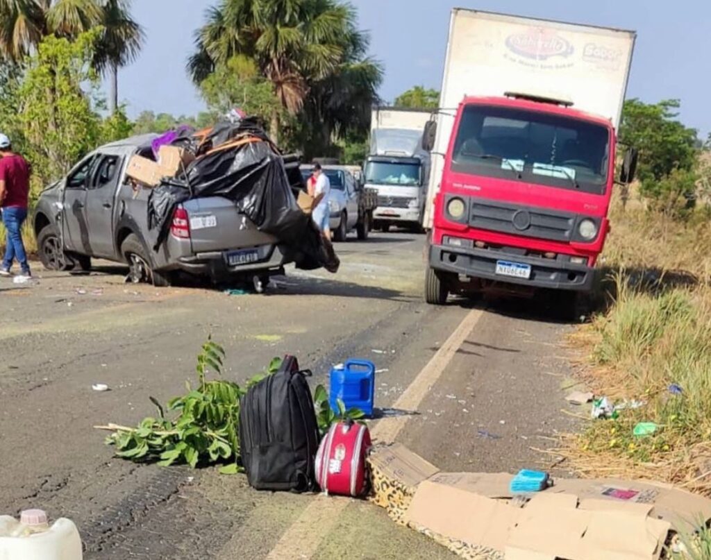 Mulher grávida e homem morrem em acidente na BR-226 em Lajeado Novo no MA