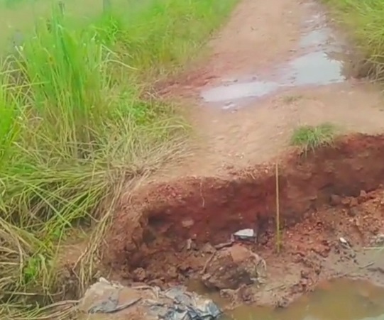 Vereador cobra da gestão do prefeito de Senador La Rocque recuperação de estrada que deixou moradores isolados