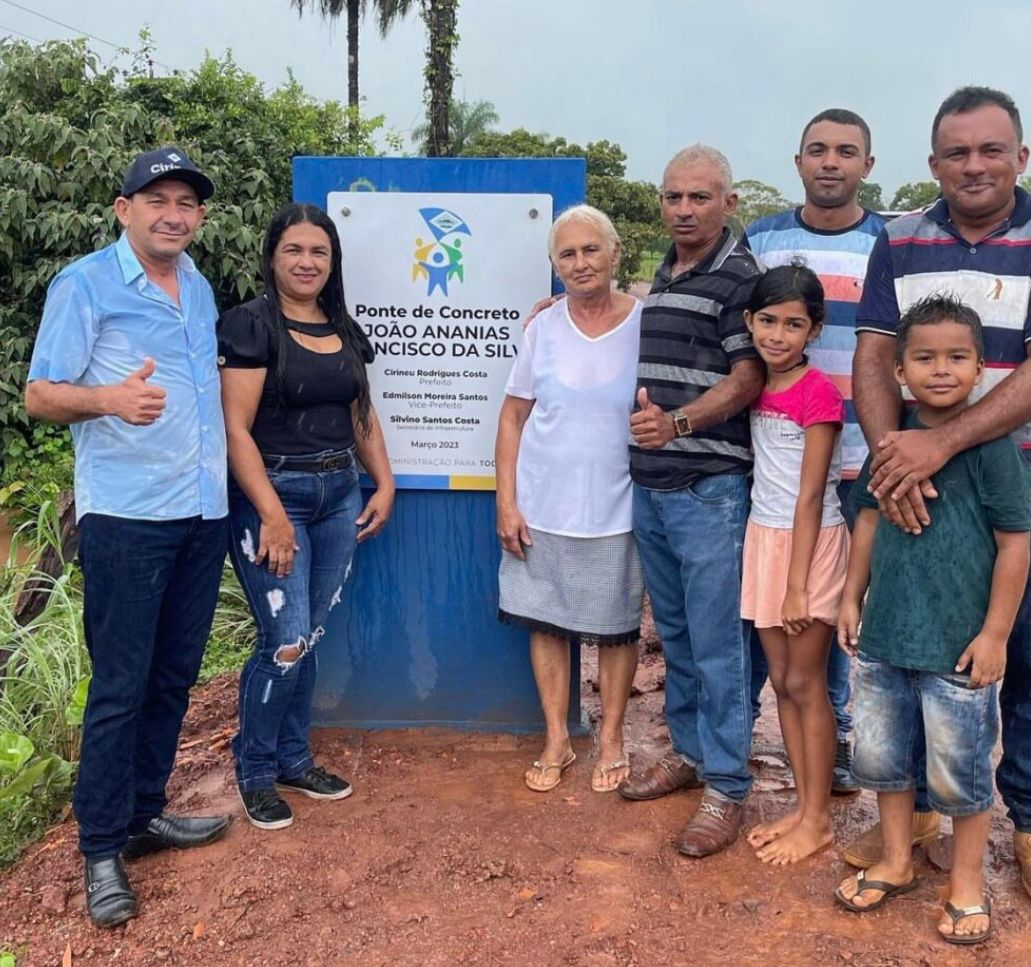 Prefeito Cirineu entrega mais duas pontes de concreto em Formosa da Serra Negra