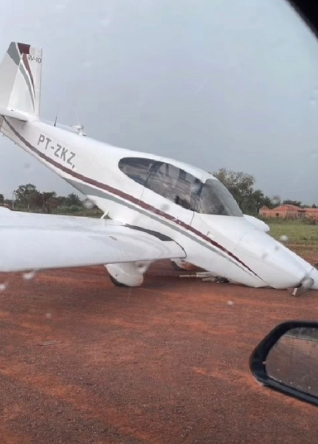 Avião sofre acidente durante pouso no Sul do Maranhão