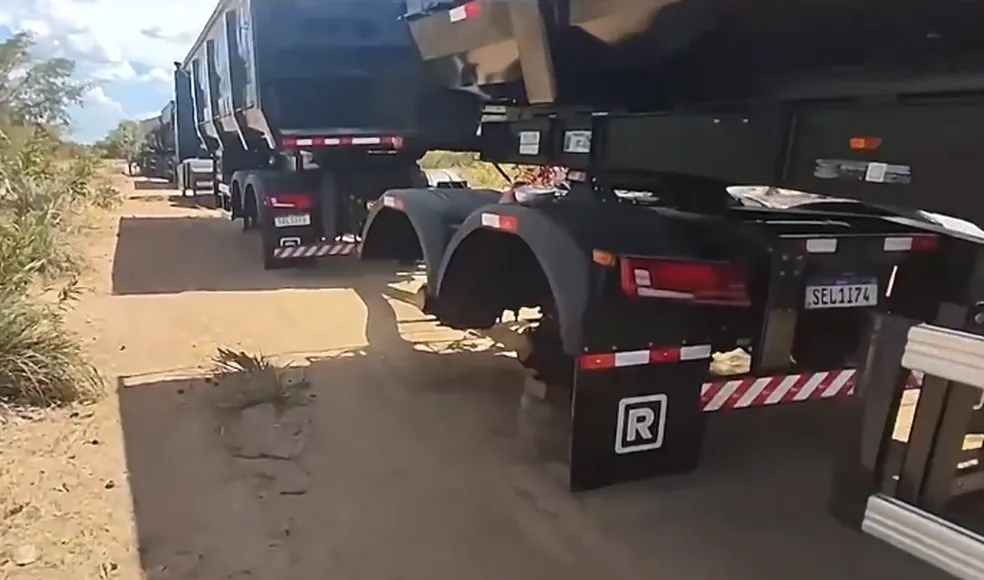 Quadrilha sequestra motoristas e rouba 36 pneus de carreta em São Domingos do Azeitão no MA