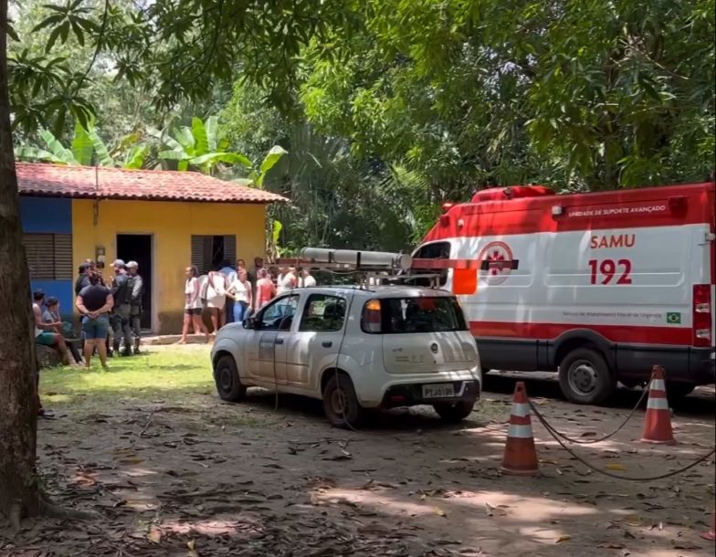 Mulher morre carbonizada após usar celular ligado na tomada no Maranhão