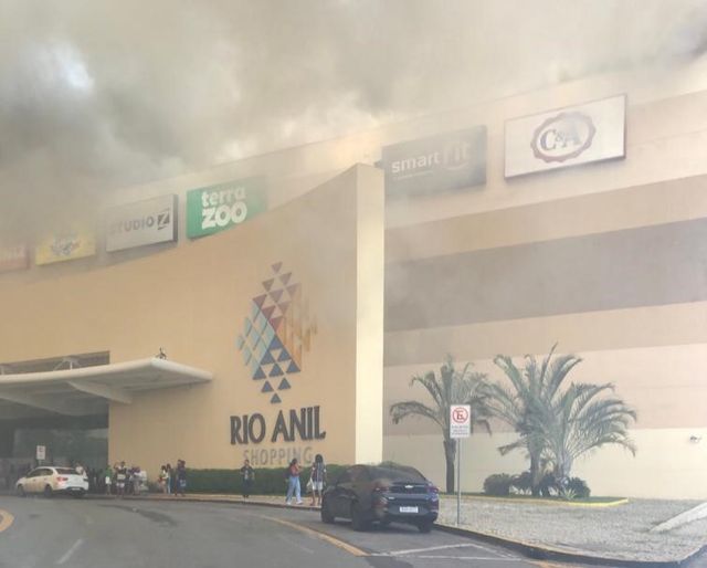 Rio Anil Shopping pagará indenização para vítimas de incêndio e R$ 1,5 milhão à SEMUS