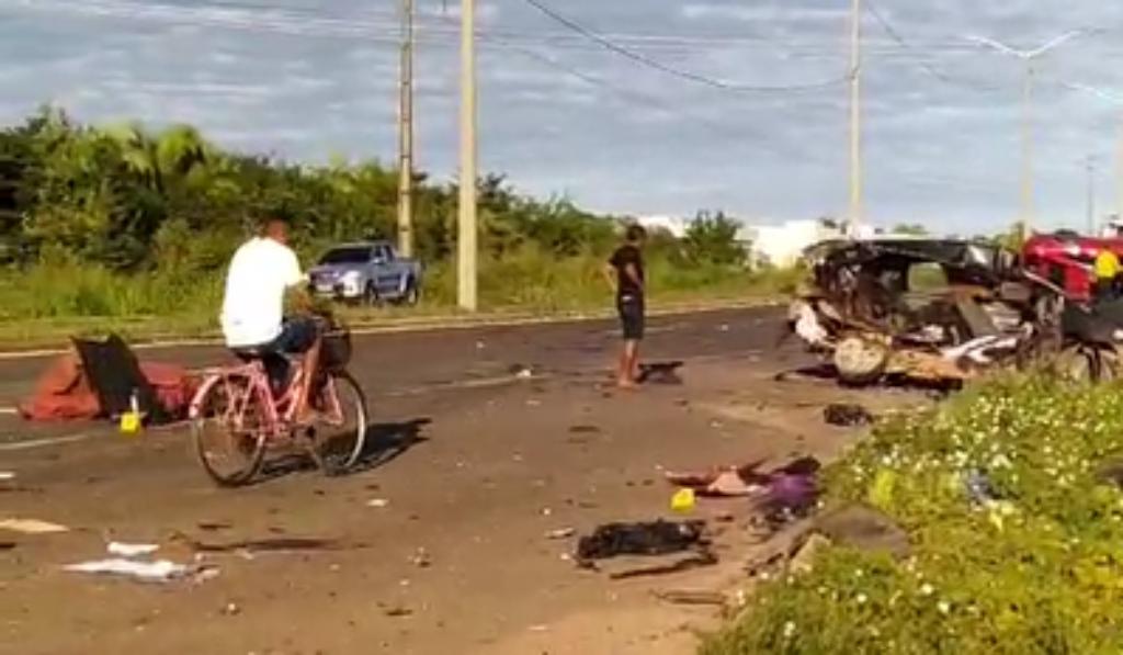 Acidente deixa casal e criança mortos na BR-226 em Timon