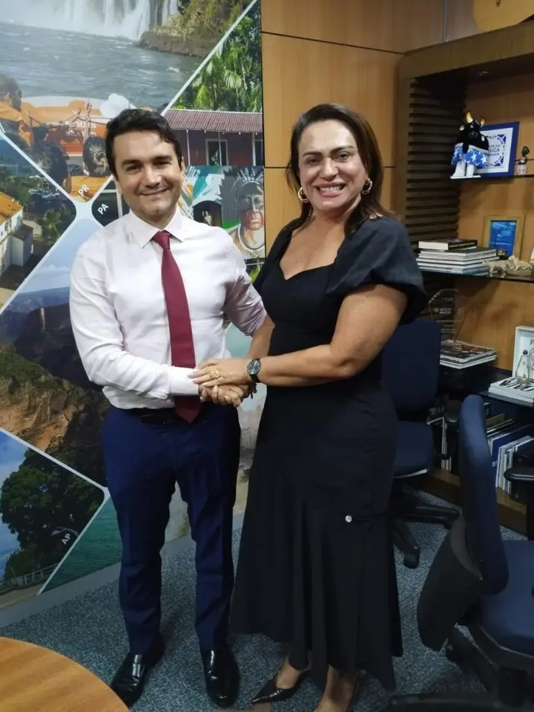 Em agenda com ministro do Turismo, Simplesmente Maria debate potencial turístico de Arari no Maranhão