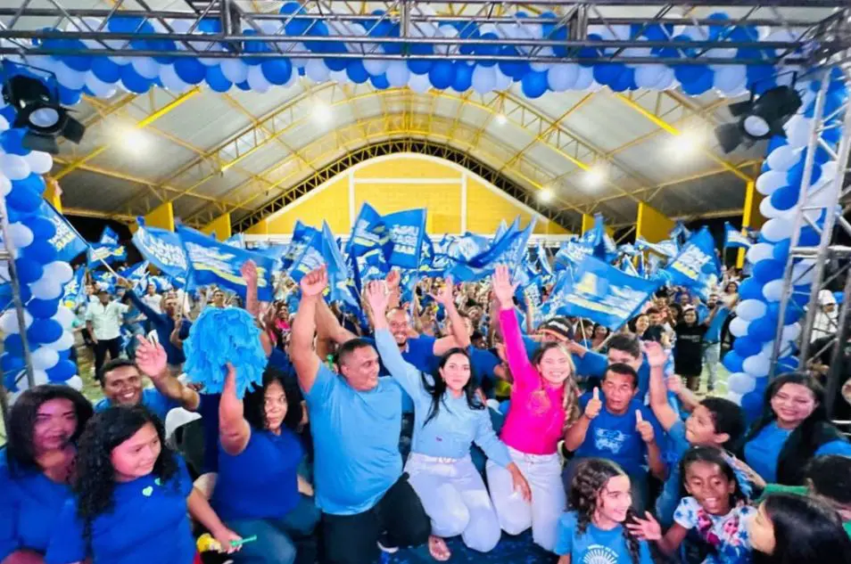 Pré-candidata a prefeita Camila Sampaio realiza convenção histórica em Bom Jesus das Selvas