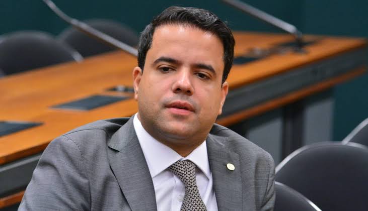 Ex-deputado federal Edilázio Júnior é demitido da Petrobrás após ser alvo da PF